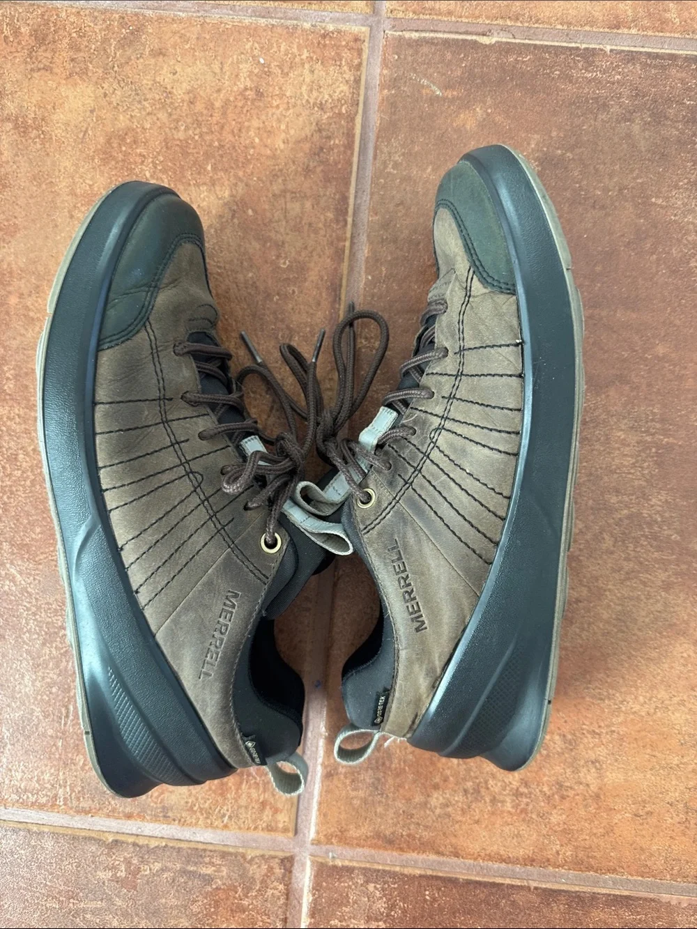 Merrell  J94511 Men's Brown Outdoor Sneakers - retired- waterproof